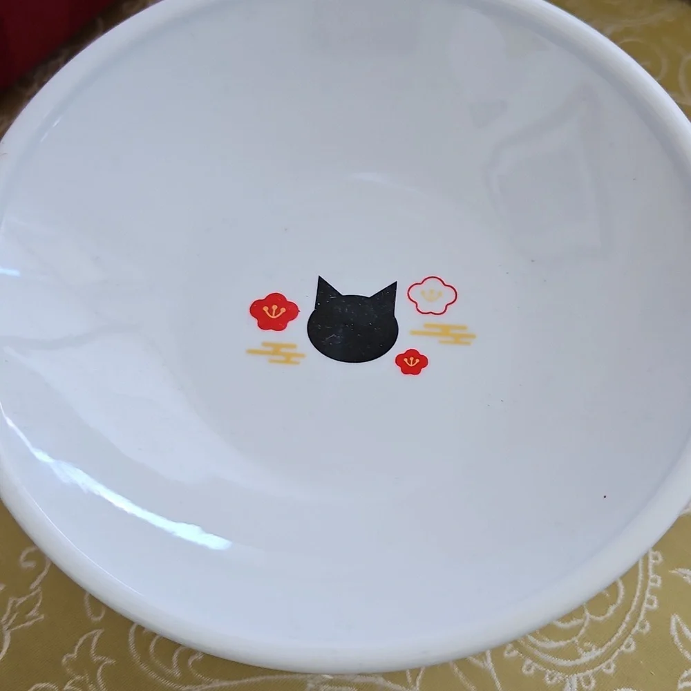 Porcelain Cat Bowl with Floral and Fuji Print Design